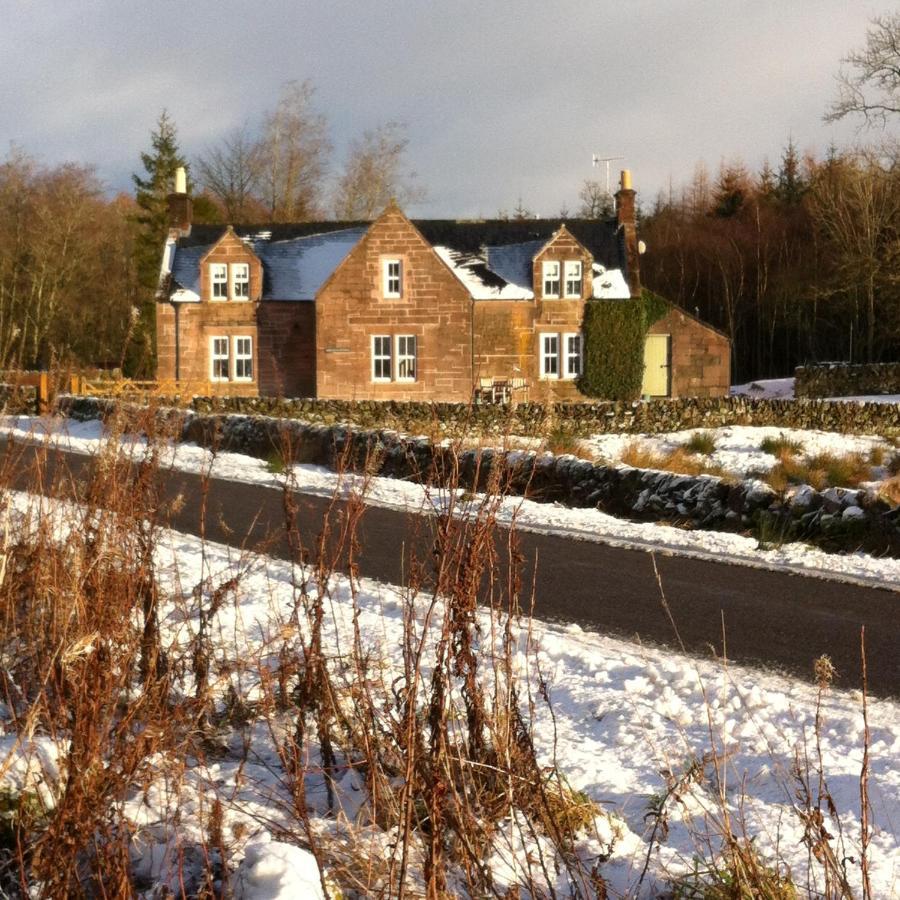 Ghillie'S Cottage Penpont Экстерьер фото
