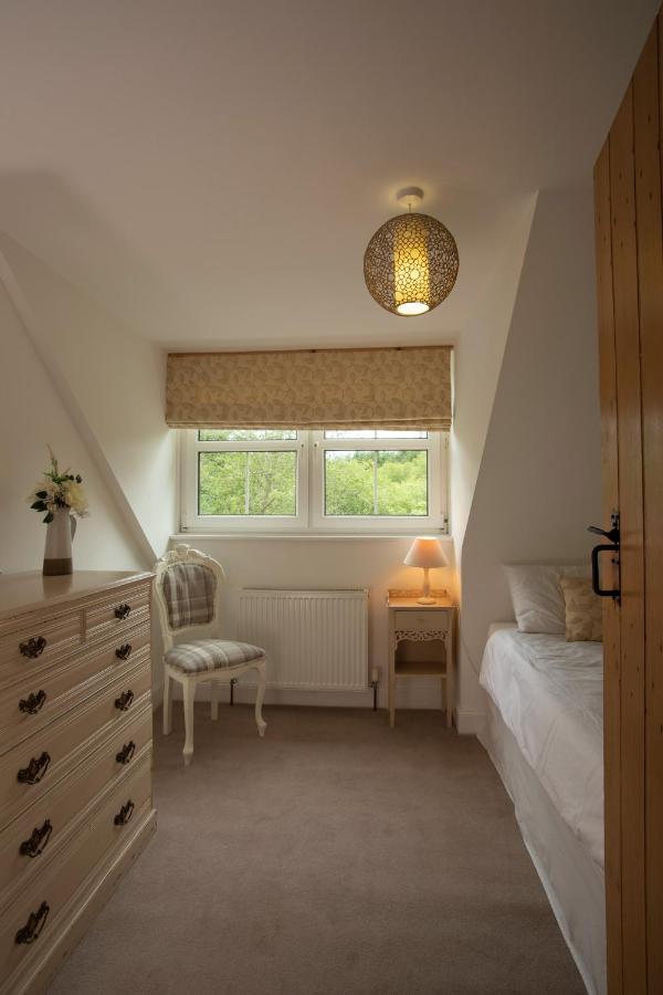 Ghillie'S Cottage Penpont Экстерьер фото